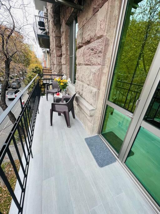 Spacious 2 Bedrooms In The Center Of Ереван Екстериор снимка